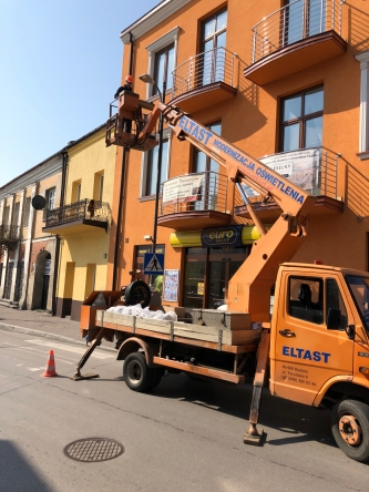 Chmielnik - modernizacja oświetlenia ulicznego miasta i gminy 