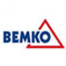 osprzęt instalacyjny, wtyczki, przedłużacze, źródła światła